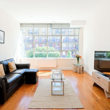 Lovely 2 Bed Flat In Canal Side Gated Development Apartment Londra Exterior foto