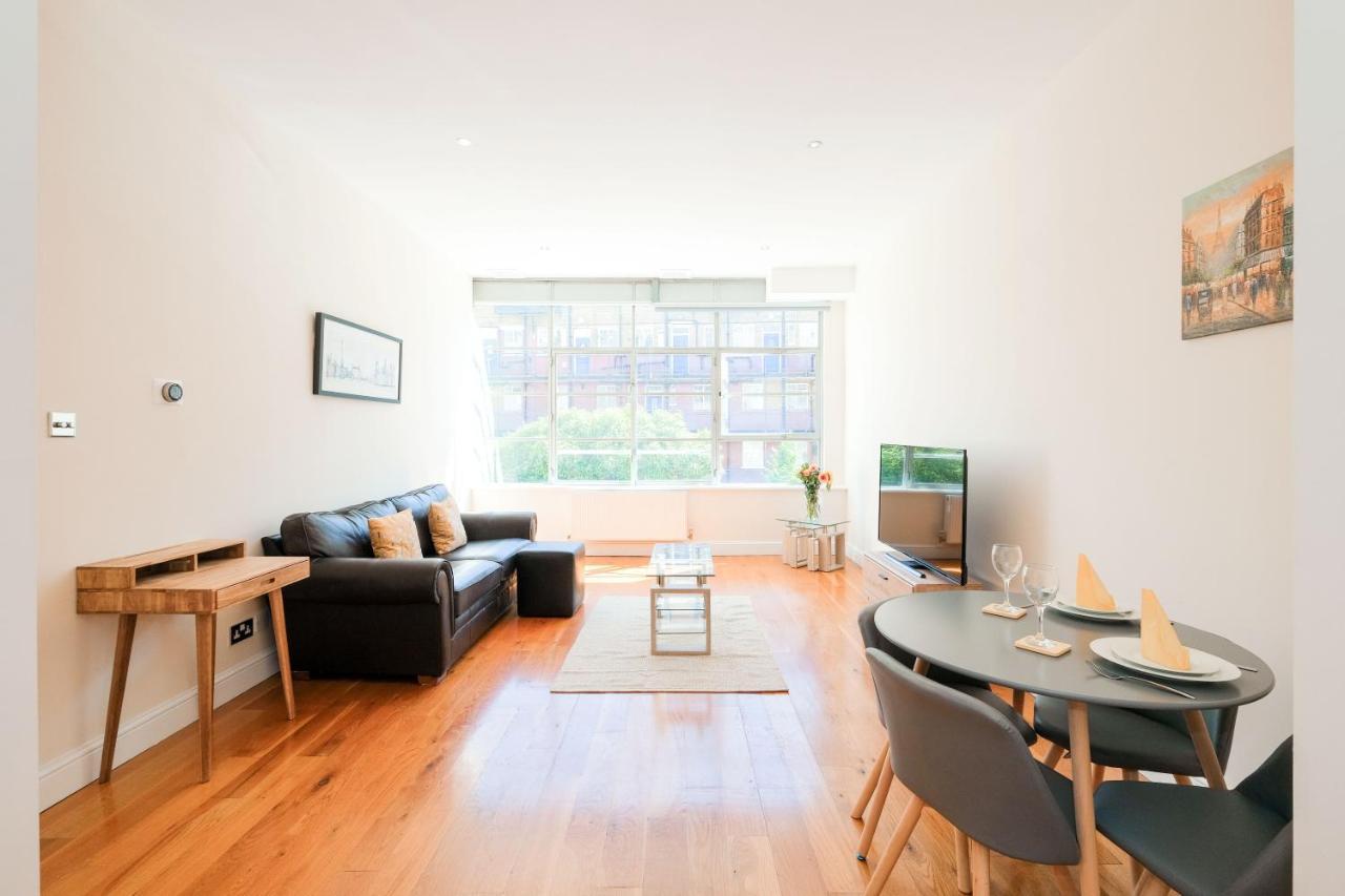 Lovely 2 Bed Flat In Canal Side Gated Development Apartment Londra Exterior foto